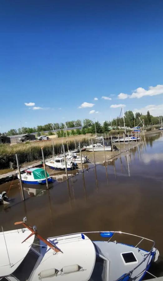 Am Kanal Neuhaus an der Oste Extérieur photo