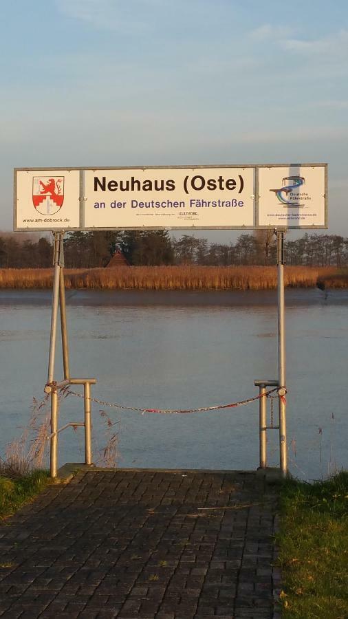Am Kanal Neuhaus an der Oste Extérieur photo